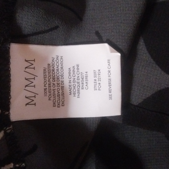 CAbi Aloha Blouse Style Semi Sheer Black Print Long Sleeve Smocking Size M - Picture 8 of 9